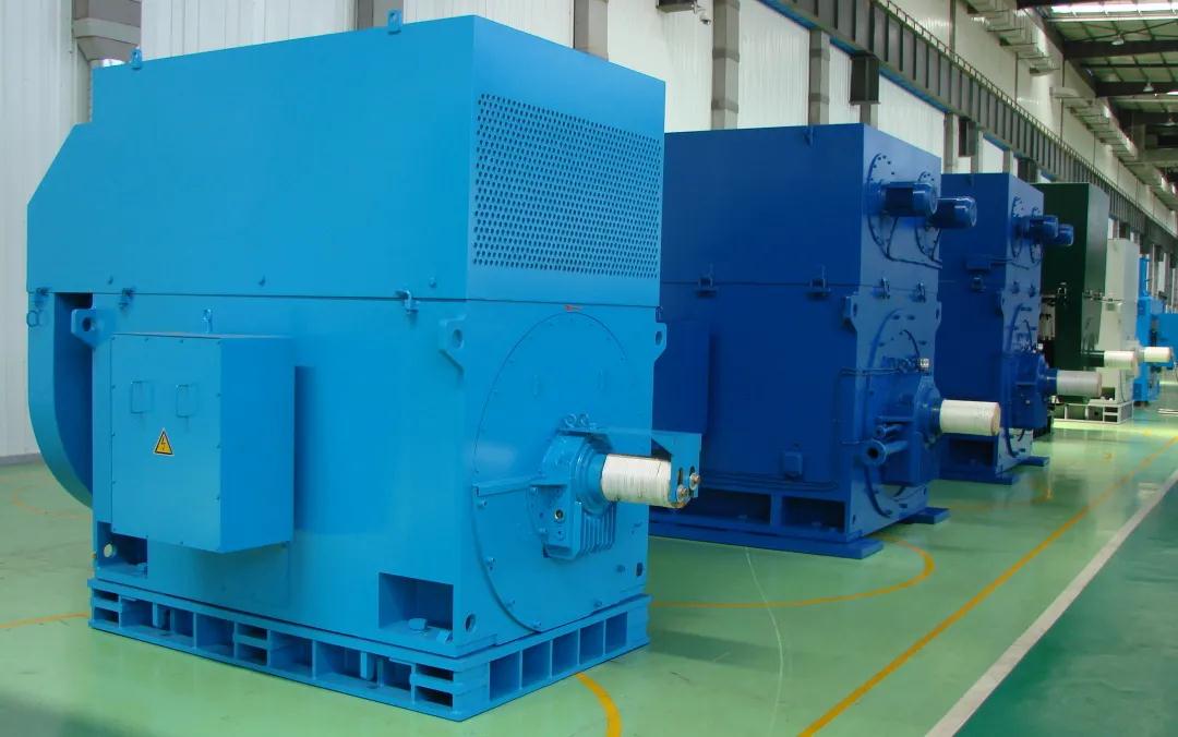 電動(dòng)機(jī).jpg 電動(dòng)機(jī).jpg